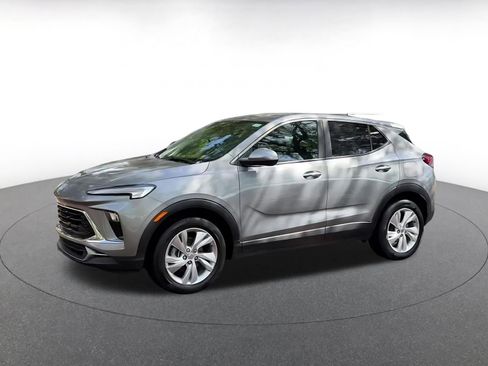 Used 2025 Buick Encore GX Preferred FWD image 8