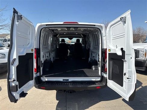 New 2025 Ford Transit 250 Low Roof RWD image 25