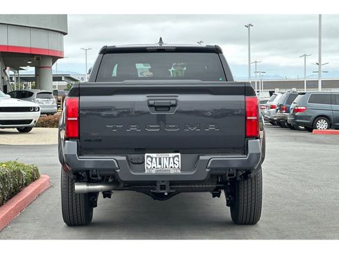 New 2025 Toyota Tacoma TRD Sport image 5