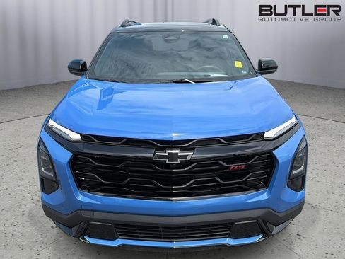 Used 2025 Chevrolet Equinox RS w/ Convenience Package III FWD image 9