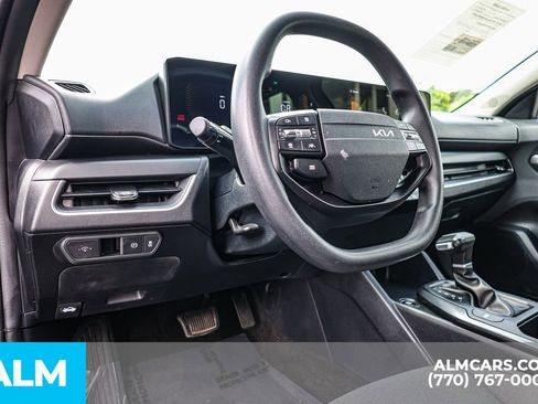 Used 2025 Kia K4 FWD image 25
