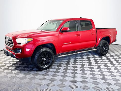 Used 2019 Toyota Tacoma SR5 image 4