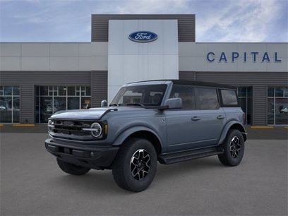 New 2025 Ford Bronco Outer Banks
