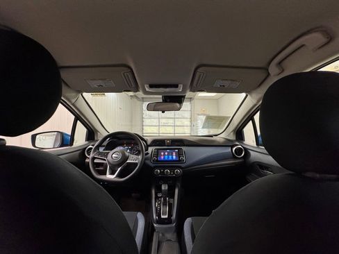 Used 2024 Nissan Versa SV FWD image 18