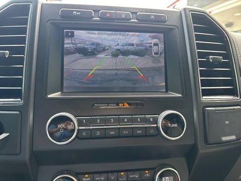 Used 2019 Ford Expedition Limited w/ Equipment Group 301A RWD image 38