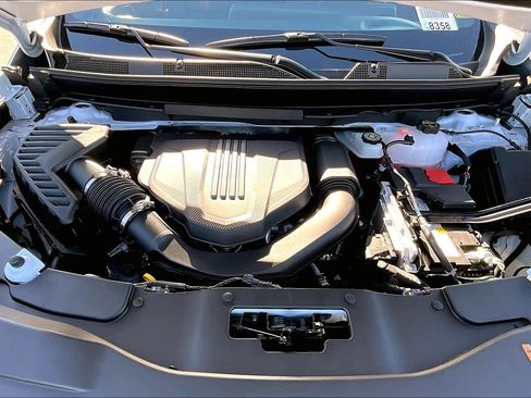 New 2026 Chevrolet Traverse RS image 11