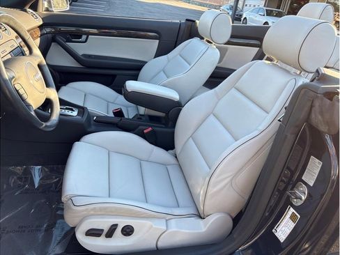 Used 2006 Audi S4 Quattro Cabriolet 2D image 11