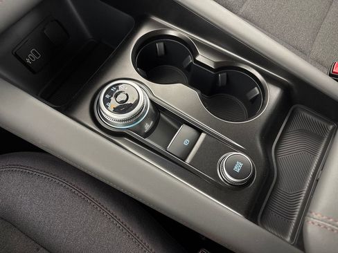 New 2026 Ford Explorer Active RWD image 28