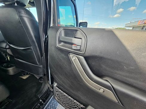 Used 2017 Jeep Wrangler Unlimited Sport w/ Quick Order Package 24S image 50