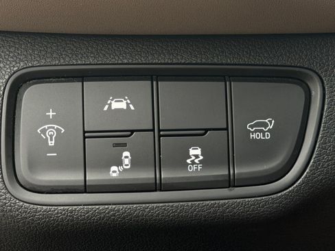 Used 2020 Hyundai Santa Fe SEL w/ Convenience + Premium Package FWD image 30