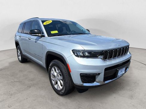 Used 2022 Jeep Grand Cherokee L Limited AWD/4WD image 1