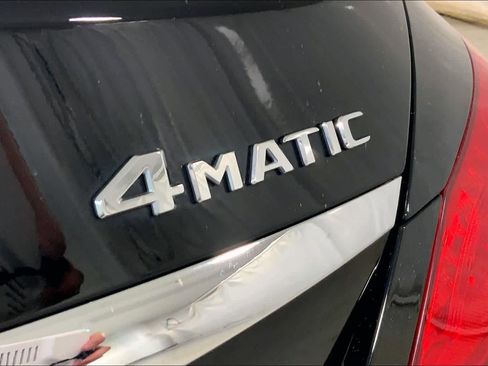 Used 2018 Mercedes-Benz C 300 4MATIC Sedan image 10