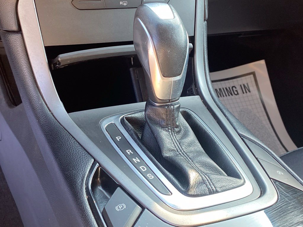 Used 2016 Ford Edge SE FWD image 20