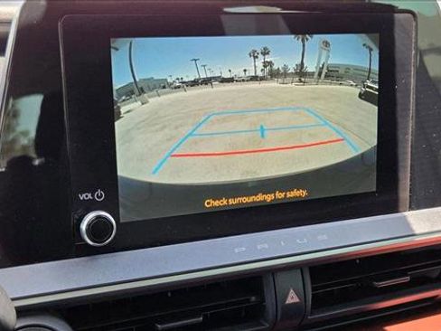 Used 2023 Toyota Prius Prime FWD image 12