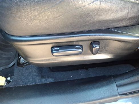 Used 2013 Toyota Venza Limited AWD/4WD image 26