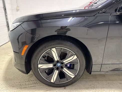 Used 2025 BMW iX M60 image 7