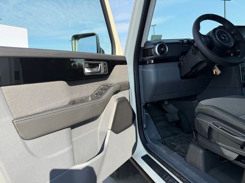 New 2025 INEOS Grenadier Trialmaster Edition image 11