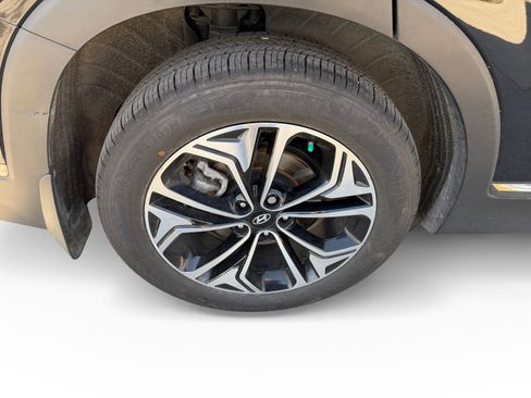 Used 2020 Hyundai Santa Fe Limited image 17