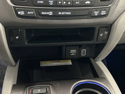 Used 2023 Honda Ridgeline RTL-E image 32