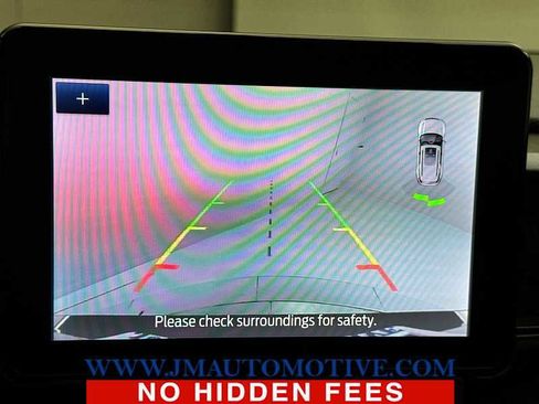 Used 2021 Ford Explorer XLT image 29