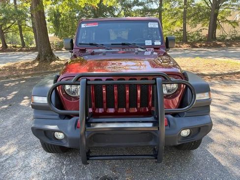 Used 2021 Jeep Wrangler Unlimited Sport AWD/4WD image 8