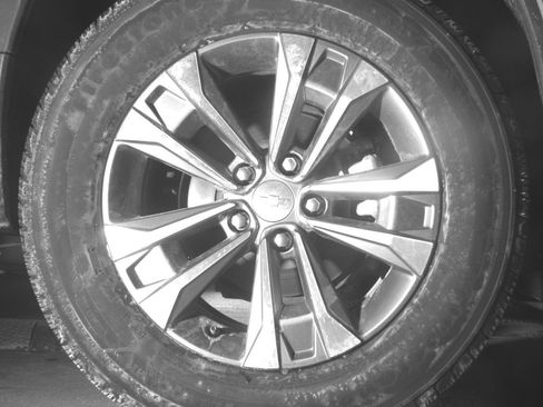 Used 2025 Chevrolet Equinox LT image 15