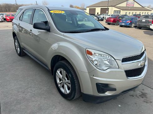 Used 2013 Chevrolet Equinox LS image 3