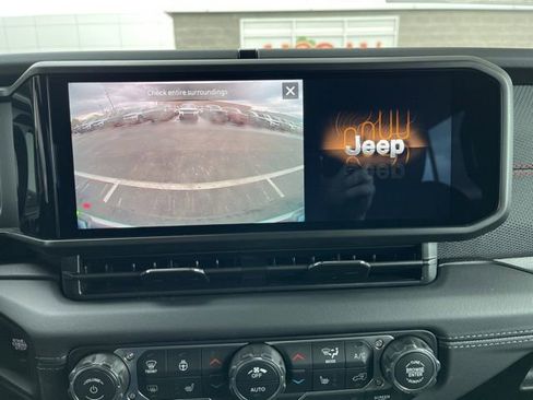 New 2026 Jeep Wrangler Unlimited Rubicon image 13