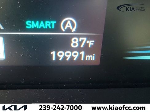 Used 2025 Hyundai Palisade SEL FWD image 28