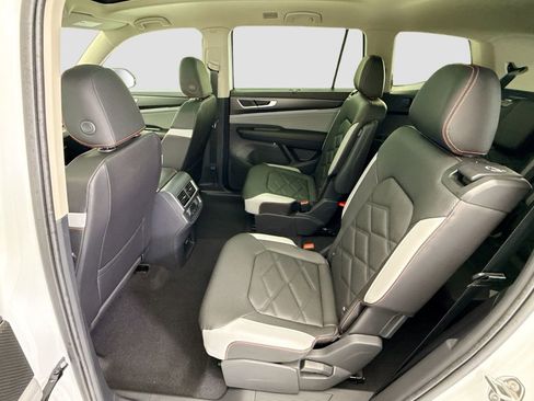 New 2026 Volkswagen Atlas Peak Edition AWD/4WD image 19
