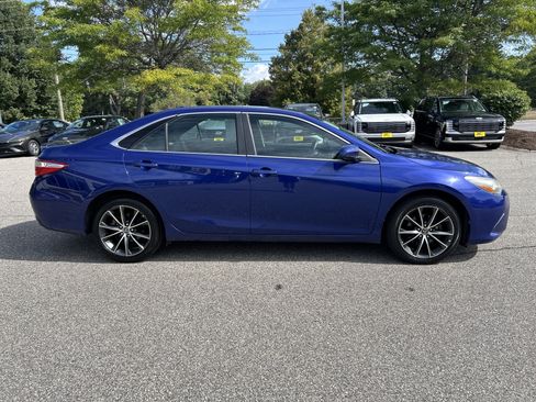 Used 2016 Toyota Camry XSE w/ Moonroof Package FWD image 4