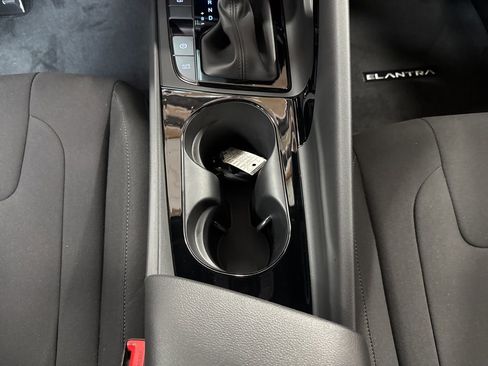 New 2026 Hyundai Elantra Sport image 22