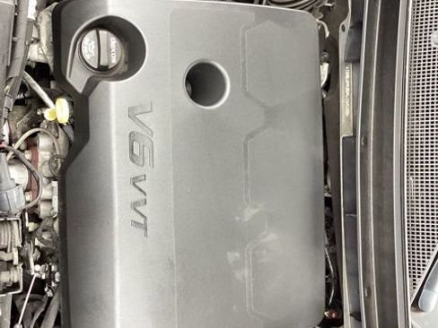 Used 2023 Chevrolet Traverse LT w/ LT Premium Package image 37