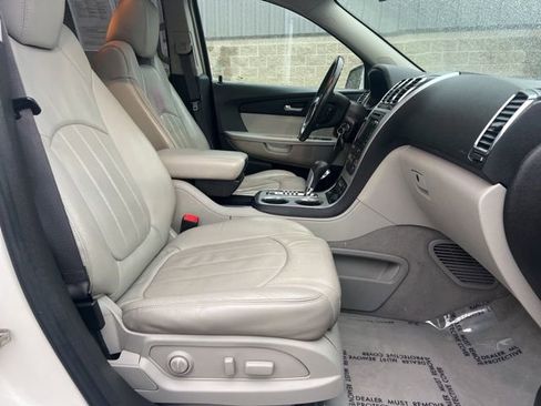 Used 2009 GMC Acadia SLT w/ Technology Package image 11