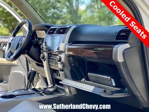 Used 2020 Toyota 4Runner Limited image 20