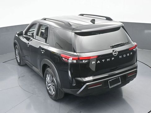 Used 2025 Nissan Pathfinder SV image 52