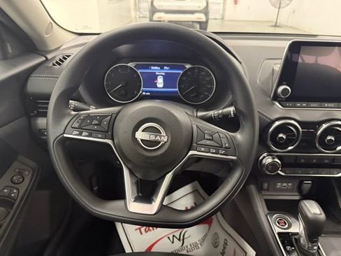 New 2025 Nissan Sentra SV w/ Trunk Package image 15