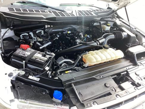 Used 2023 Ford F150 Lariat AWD/4WD image 19