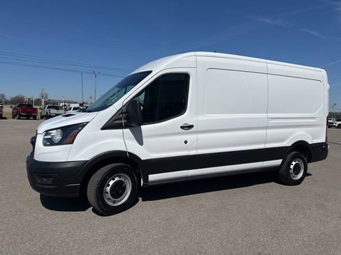 Used 2024 Ford Transit 250 148 Medium Roof w/ Load Area Protection Package image 32
