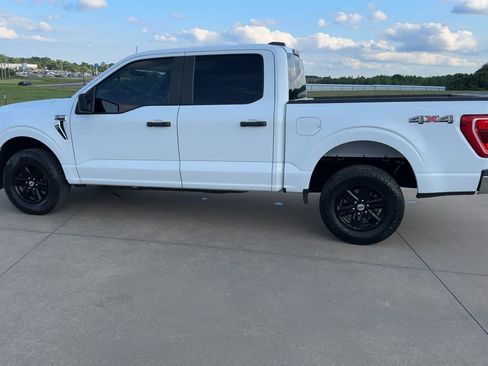 Used 2023 Ford F150 XLT AWD/4WD image 6