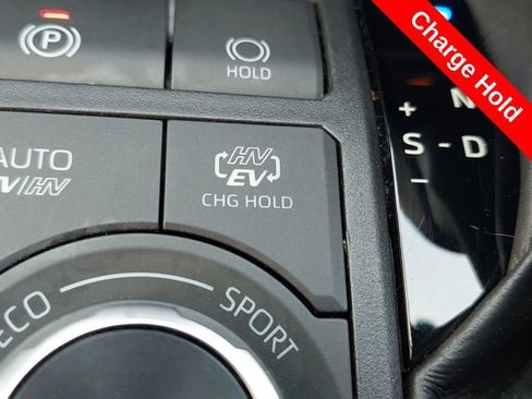 Certified 2023 Toyota RAV4 SE w/ Weather & Moonroof Package AWD/4WD image 19