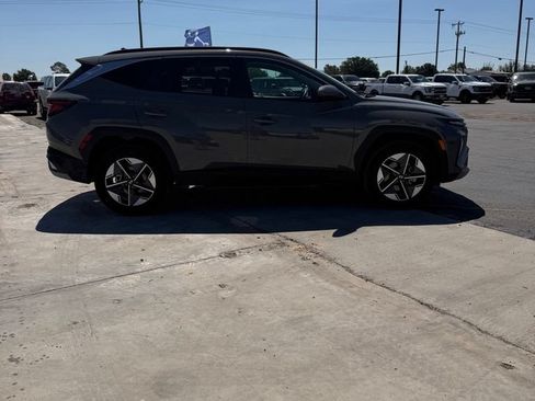 Used 2025 Hyundai Tucson SEL AWD/4WD image 3