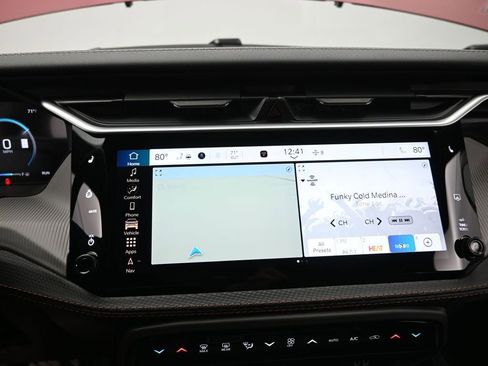 New 2026 Jeep Cherokee Limited AWD/4WD image 33