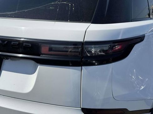 Used 2025 Land Rover Range Rover Velar Dynamic SE AWD/4WD image 14