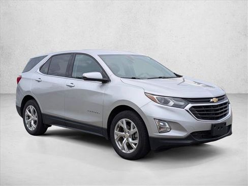 Used 2018 Chevrolet Equinox LT FWD image 3