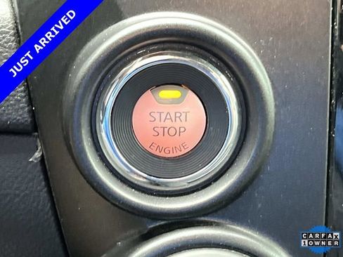Used 2021 Nissan Titan PRO-4X w/ Pro-4x Convenience Package AWD/4WD image 39