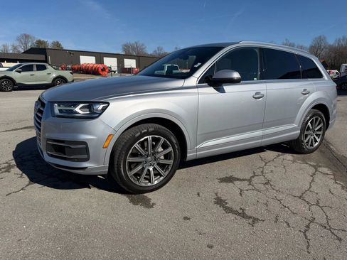 Used 2018 Audi Q7 3.0T Premium Plus AWD/4WD image 25