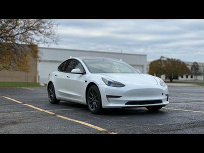 Used 2021 Tesla Model 3 Standard Range Plus