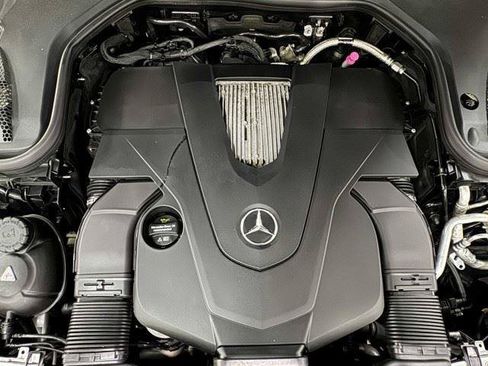 Used 2017 Mercedes-Benz E 400 4MATIC Wagon image 75