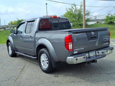 Used 2016 Nissan Frontier SV w/ SV Value Truck Package AWD/4WD image 7